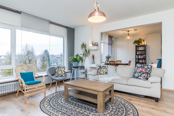 Foto - Te koop: Net appartement gelegen op de 3e woonlaag in een kleinschalig appartementencomplex in een zeer gewilde, groene woonomgeving